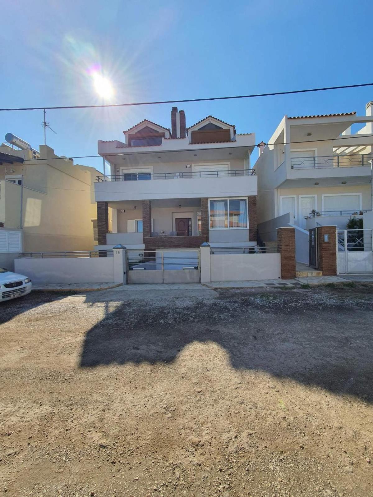 Villa Surf House Artemida  Exterior foto