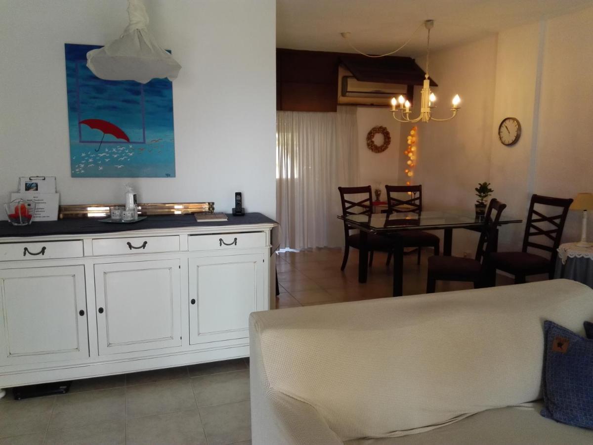 Villa Surf House Artemida  Exterior foto